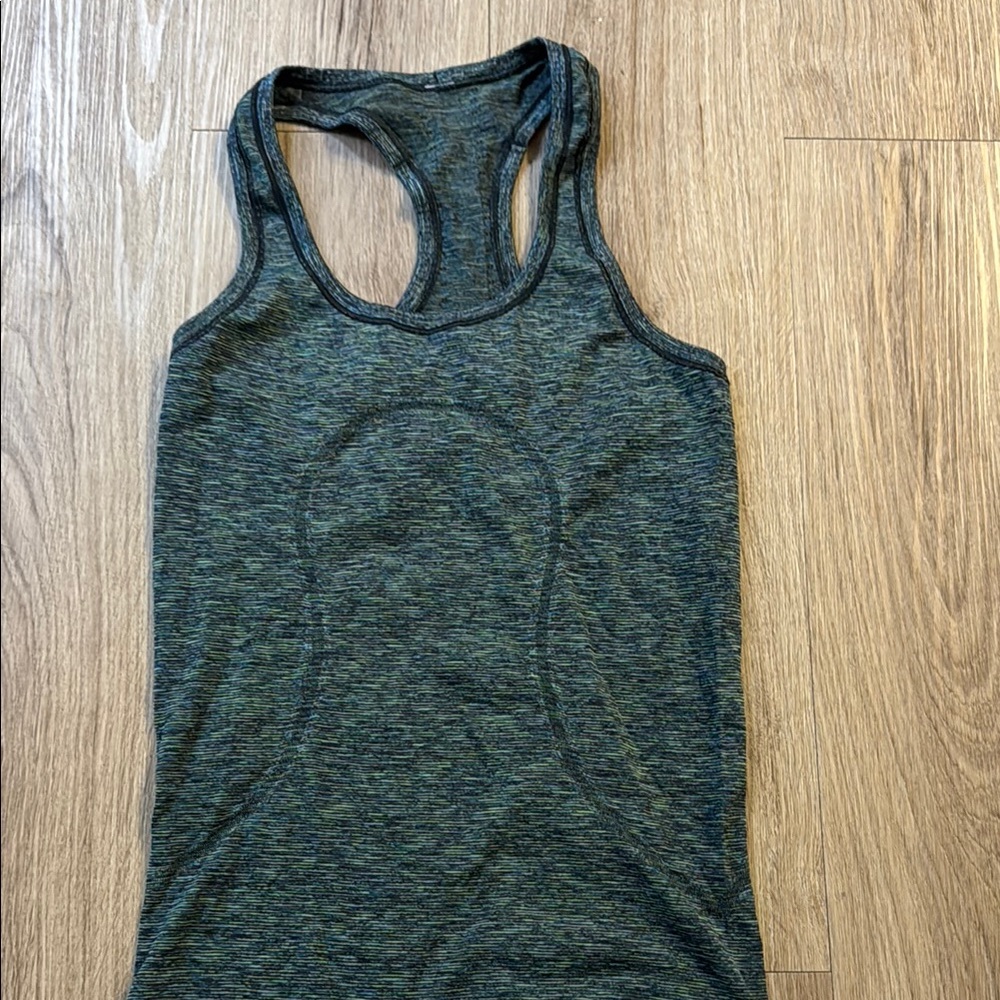 Lululemon seawheeze swiftly tech
